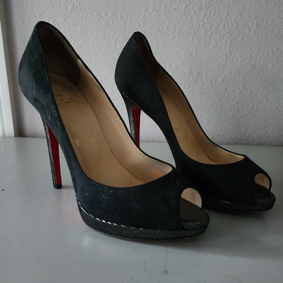 Yolanda Suede Pumps - Picture 2 of 9